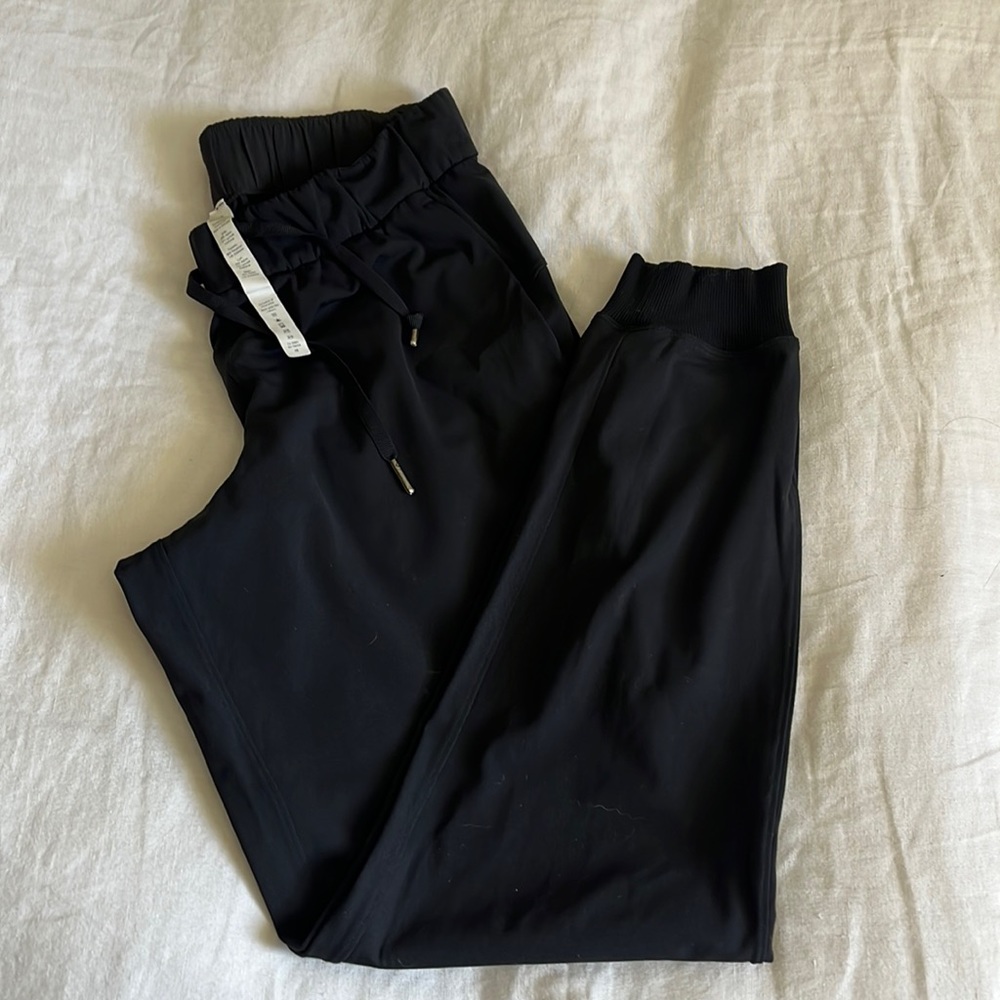 Lululemon Ready to Rulu Jogger
